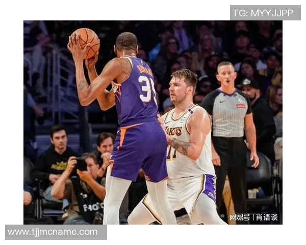 东契奇33分 湖人结束四连败