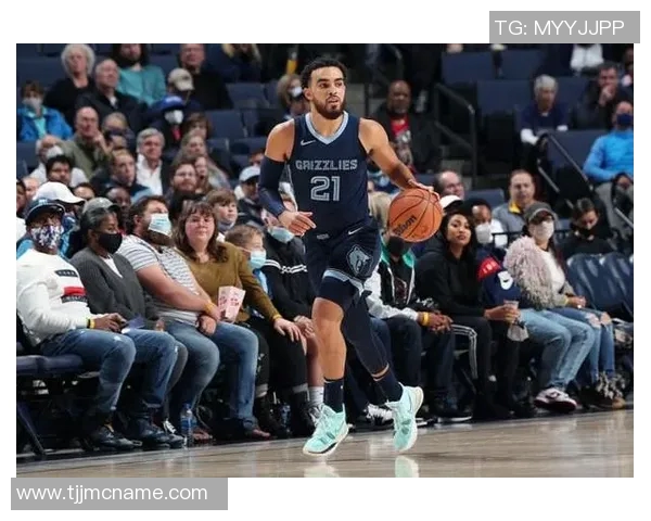 残阵对决！萨尔能否率奇才掀翻灰熊？杰克逊禁区统治力成胜负关键