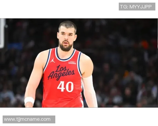 记者:凯尔特人和步行者对祖巴茨有意,后者需要至少两首轮 记者:凯尔特人和步行者对祖巴茨有意,后者需要至少两首轮